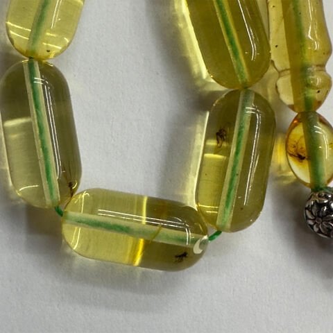 Haşere Fosilli Kaliningrad Damla Kehribar Tespih 6,5*13,5 (mm)