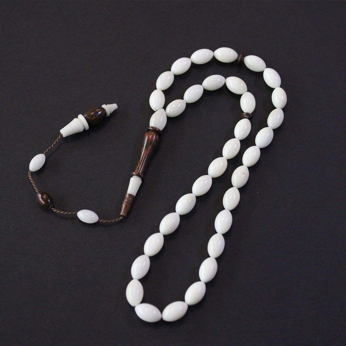 Yerli Atölye İşçiliği Narçıl Yılan Ağacı Tespih 6,5*11 (mm)