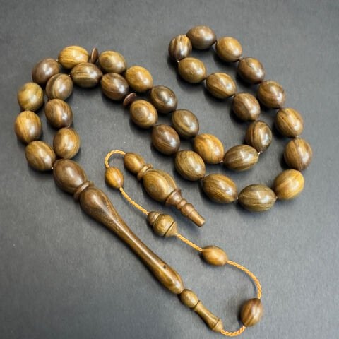 Usta İşi Yeşil Pelesenk Tespih 11*15 (mm)