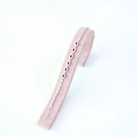 Kırmızı Oval Zirkon Taşlı Gümüş Bileklik