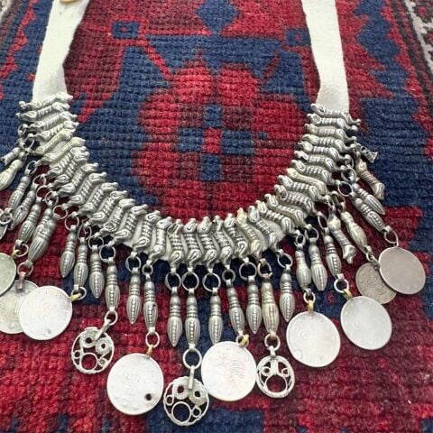 Antika Gümüş Kolye