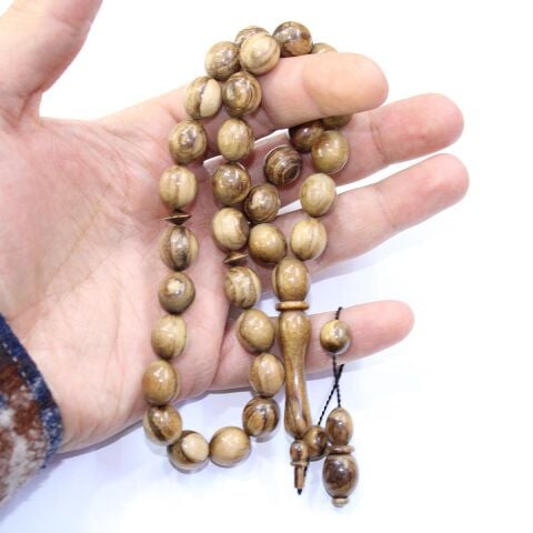 Usta İşçilikli Öd Ağacı Tespih 11*13 (mm)