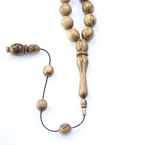 Usta İşçilikli Öd Ağacı Tespih 11*13 (mm)