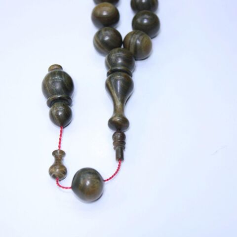 Usta İşçilikli Maskot Yeşil Pelesenk Tespih 14,5 (mm)