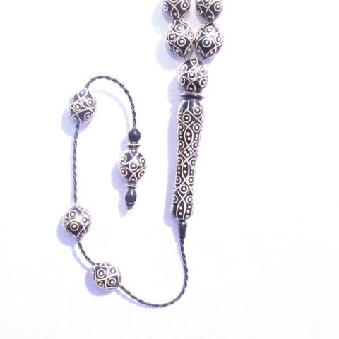 Şerafettin Macit Usta İşçilikli Oltu Tespih 14*17 (mm)