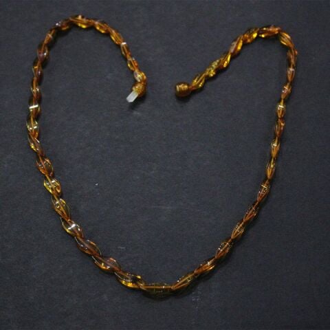 Kaliningrad Damla Balık Sırtı Kolye Konyak Renk 6,2 (gr)