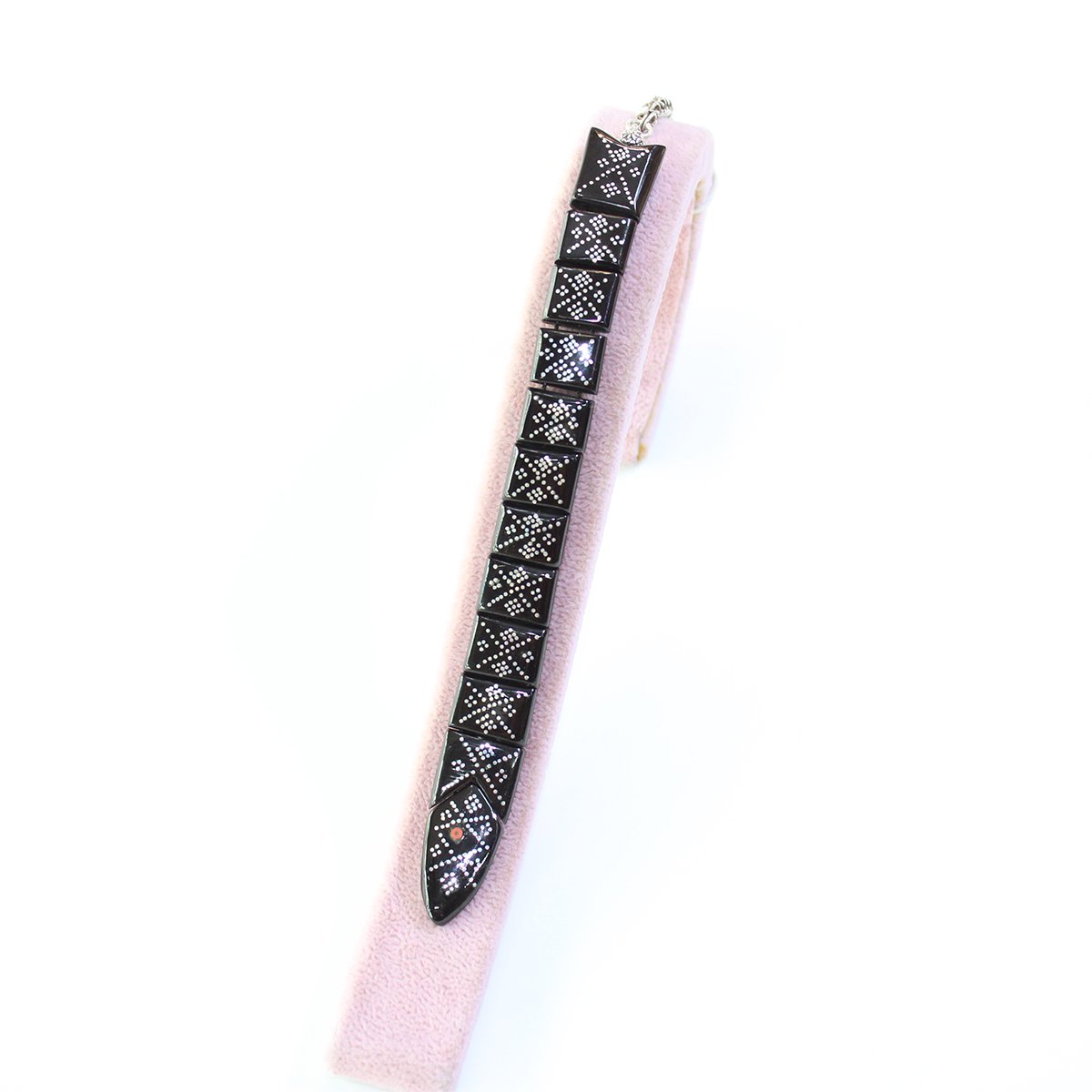 Çarpı Model İşlemeli Balık Tespih