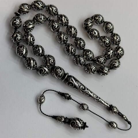 Usta İşi Nakkaş İşlemeli Oltu Taşı Tespih 9,5*13 (mm)