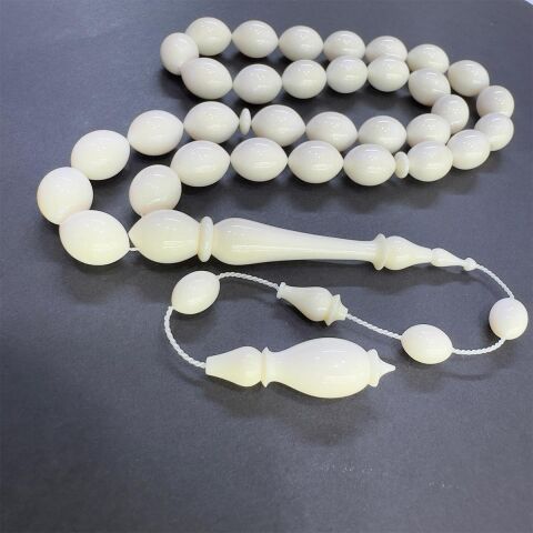 Usta İşçilikli Fildişi Tespih 9*12,5 (mm)