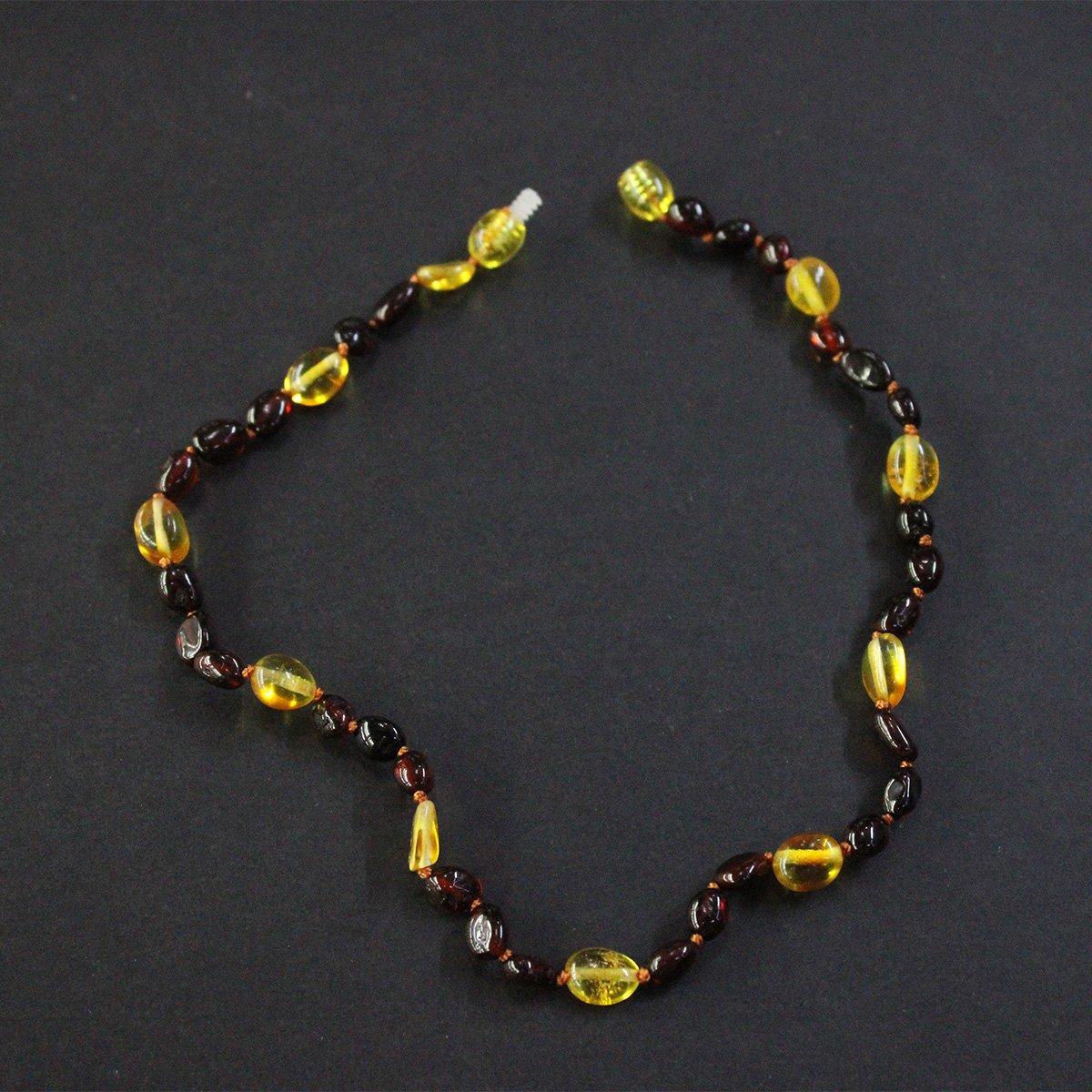 Damla Kehribar Karma Bebek Kolyesi 4,5 (gr)