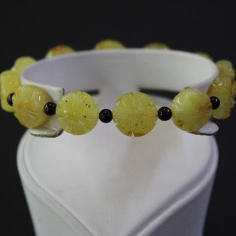 Kalem İşçilikli Kaliningrad Damla Kehribar Bileklik 7,5 (gr)