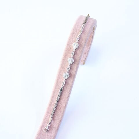 Zirkon Taşlı Kalpli Gümüş Bileklik