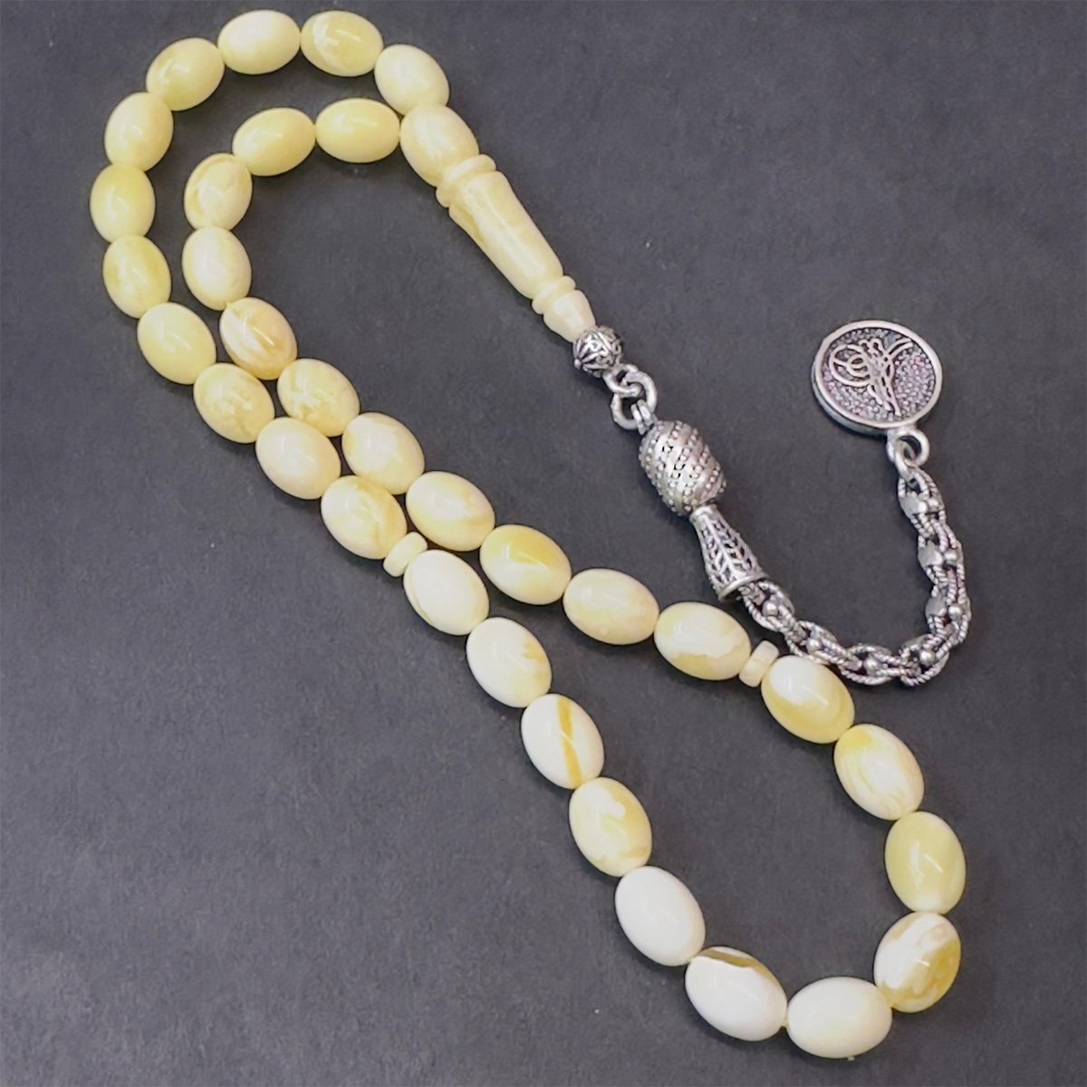 Akça Kaliningrad Damla Kehribar Badem Tespih 6*8 (mm)-1