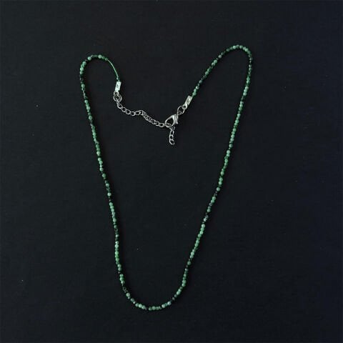 Minik Taşlı Anyolit Kolye