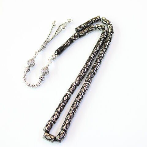 Piramit Baklava İşlemeli Kesme Oltu Taşı Tespih 6*9 (mm)