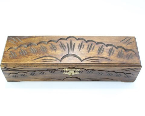 El Yapımı Oyma Ahşap Tespih Kutusu