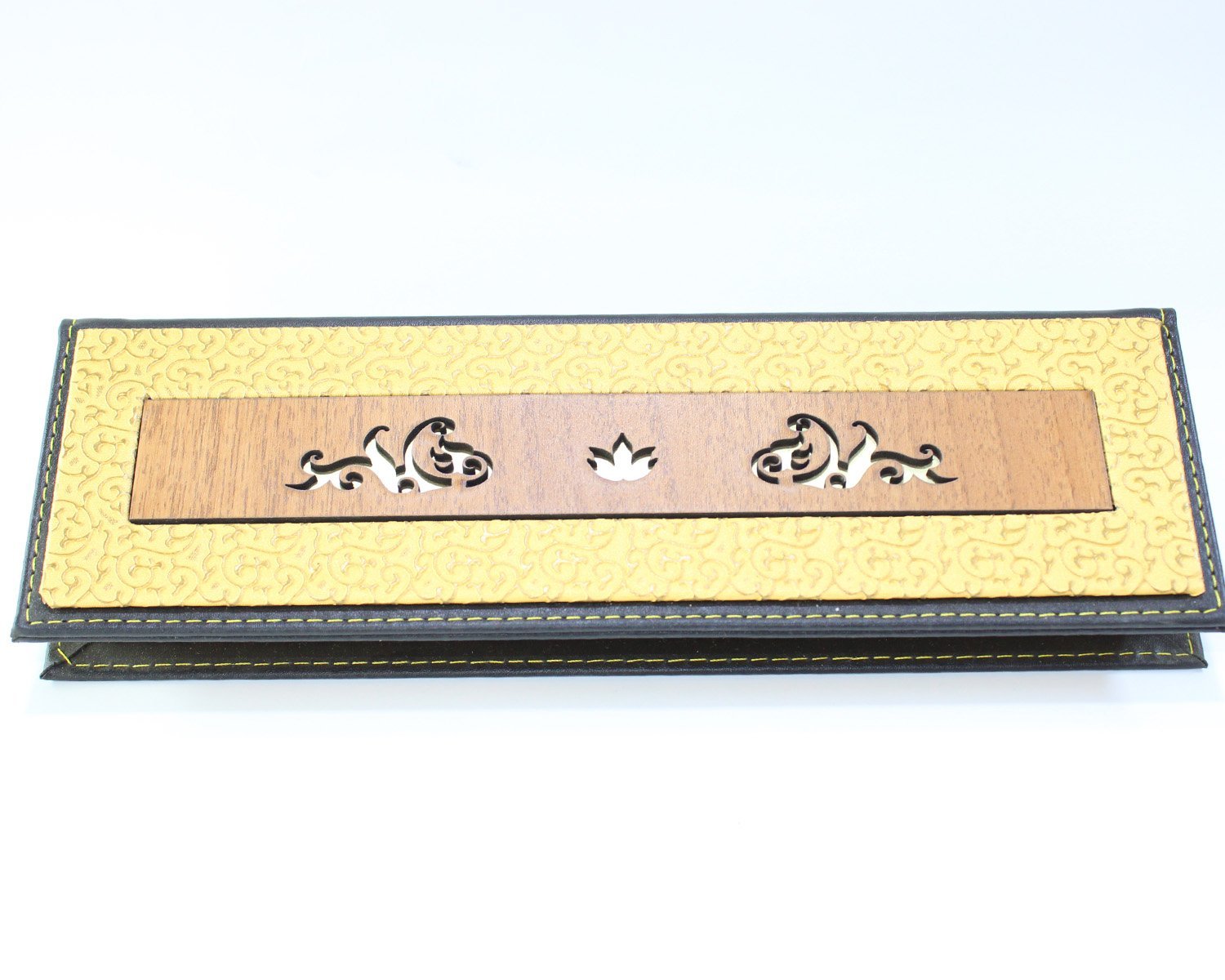 Altın Yaldızlı Deri & Ahşap Tespih Kutusu