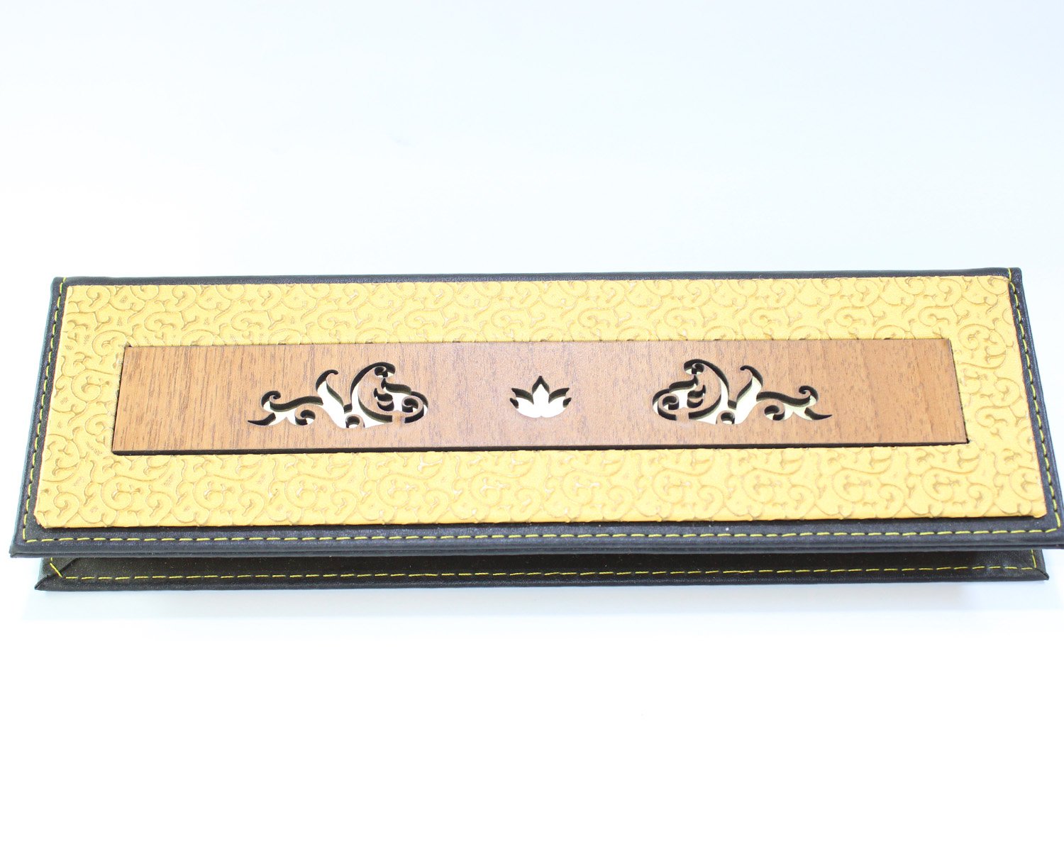 Altın Yaldızlı Deri & Ahşap Tespih Kutusu