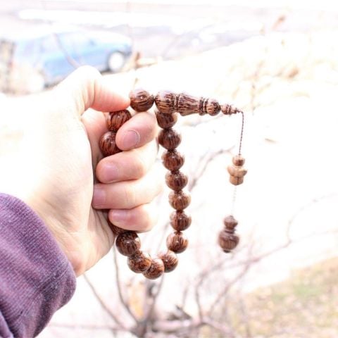 17'li Maskot Vahşi Palmiye Küre Kesim Tespih 16 (mm)