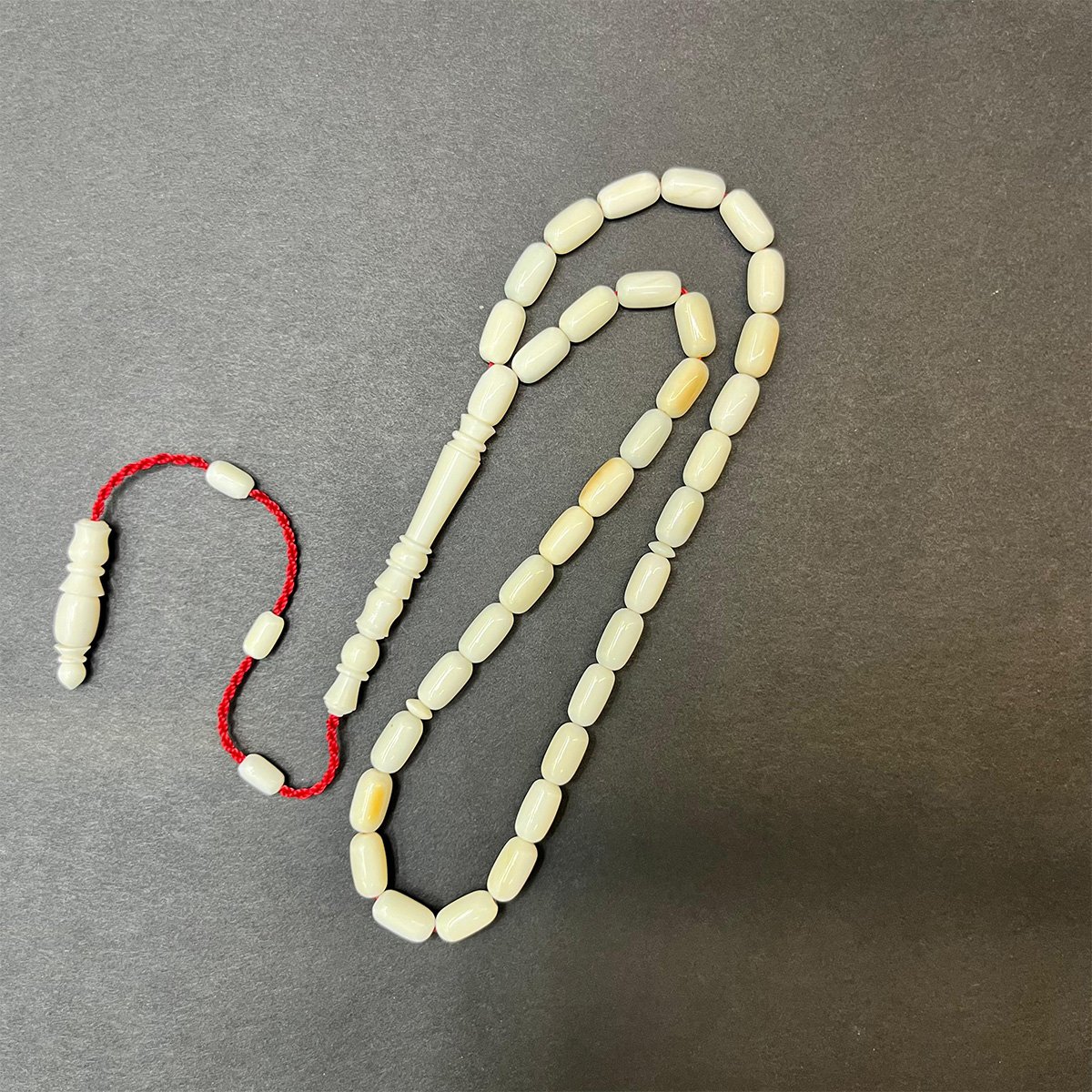 Yerli Atölye İşçiliği Hipopotam Dişi Tespih 4,5*9 (mm)