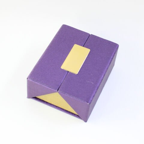 Çift Taraflı Açılır Kapaklı Kolye Kutusu