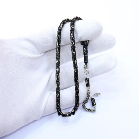 Burgu Baklava İşleme Kesme Oltu Taşı Tespih 4*8,5 (mm)