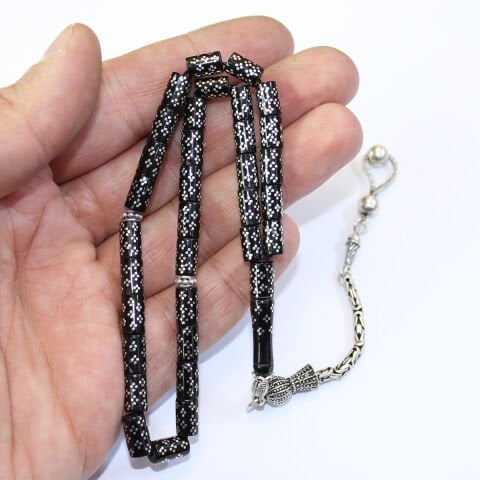 Üçlü Dörtlü İşlemeli Kesme Oltu Taşı Tespih 5*8,5 (mm)