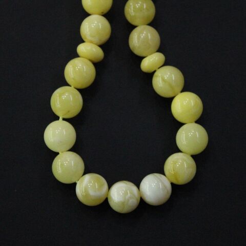 Akça Kalliningrad Damla Kehribar Küre Model 9 (mm)