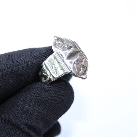 Antika Savatlı Unisex Gümüş Yüzük Model No - 23